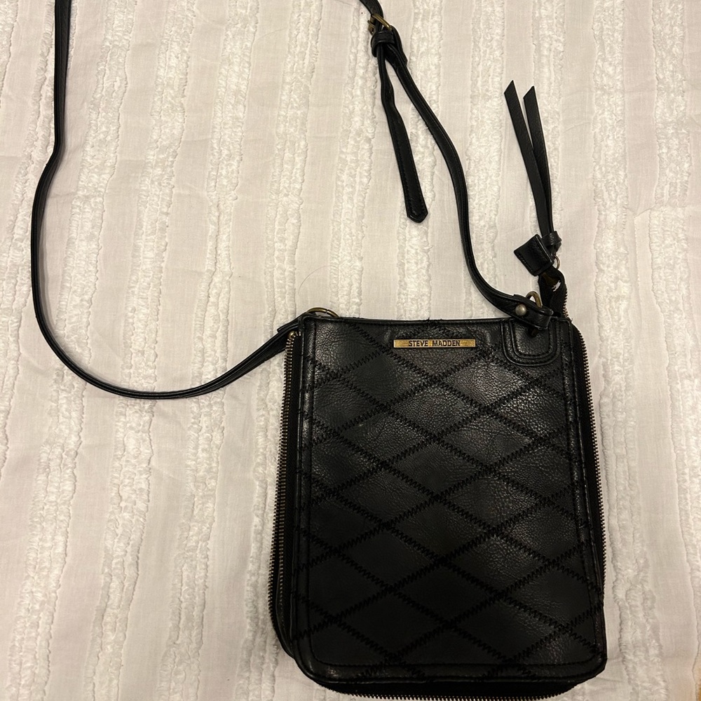 Steve Madden crossbody 🦋
